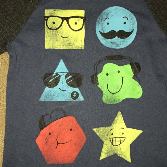 Adorable Bundle of Boy 3T Tops Excellent Condition - Picture 5 of 7